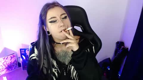 help me 100 hands up my OF is Free  online show from 04.17.26