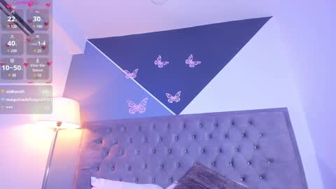 Snapshot of arianna_daviss chatting on 01.05.25 online show from 01.05.25