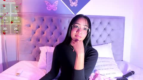 Snapshot of arianna_daviss chatting on 01.16.25 online show from 01.16.25