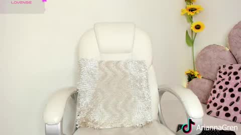 Arianna online show from 02.17.25