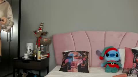 arianna_moonx online show from 12.18.25