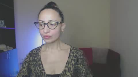 Arianna online show from 02.13.25