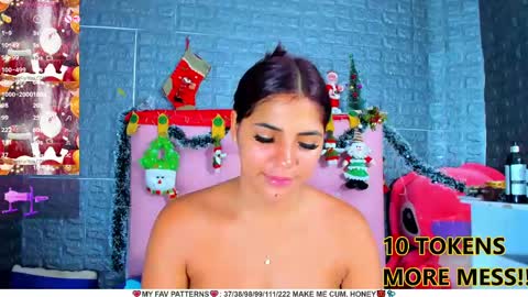 Snapshot of ariannalewis1 chatting on 12.27.24 Arianna online show from 12.27.24