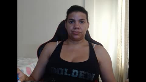 ariannaloovel online show from 01.21.25