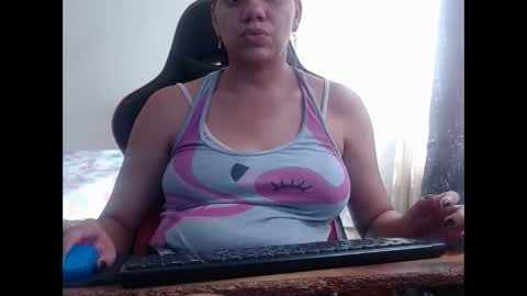 ariannaloovel online show from 09.25.25