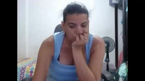 ariannaloovel online show from 05.27.26