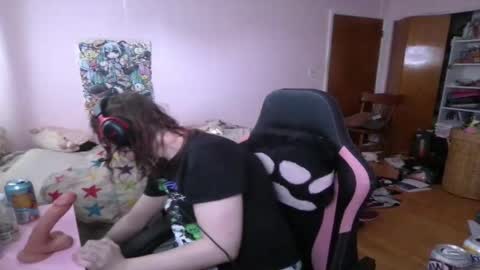 Ariathebrat online show from 05.18.26