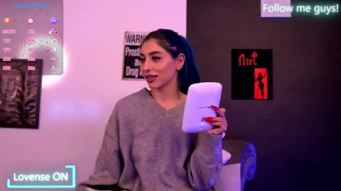 Aria  online show from 09.26.25