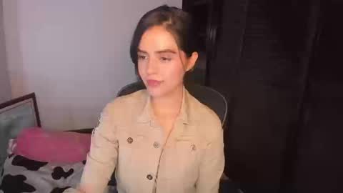 Ariel Pink Diamond online show from 09.11.25