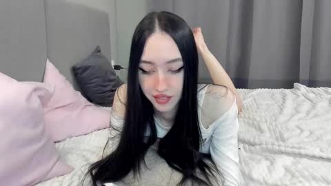 Ariel online show from 03.05.25