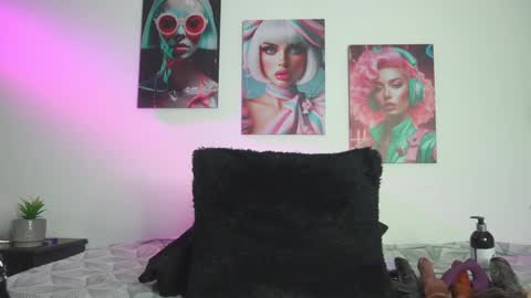 ariela milf online show from 09.13.25