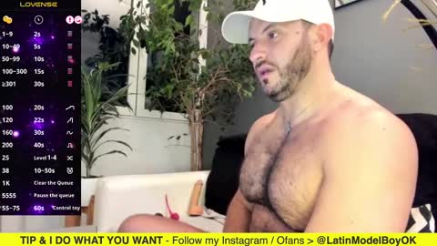 Snapshot of arielenbsas chatting on 02.21.25 Ariel online show from 02.21.25