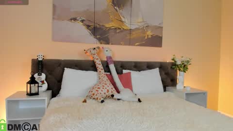 Snapshot of ariella_sol chatting on 10.21.25 Ariella GTM3  Tue Wed Thu Fri Sat  0400 am-1030pm online show from 10.21.25