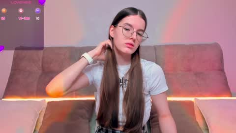 Snapshot of ariellateska chatting on 12.09.24 Ariella online show from 12.09.24