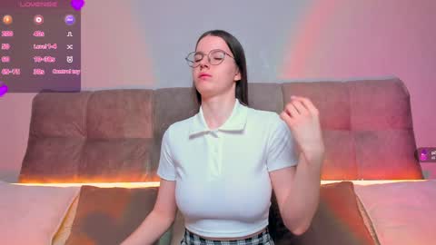 Snapshot of ariellateska chatting on 12.11.24 Ariella online show from 12.11.24