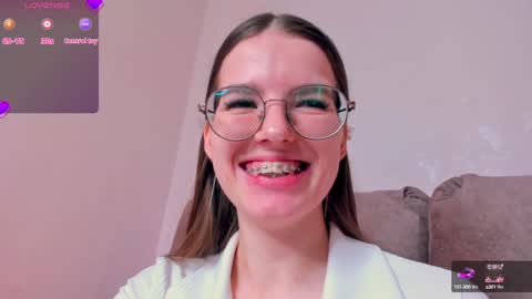 Snapshot of ariellateska chatting on 02.07.25 Ariella online show from 02.07.25