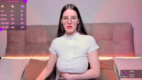 Snapshot of ariellateska chatting on 02.27.25 Ariella online show from 02.27.25