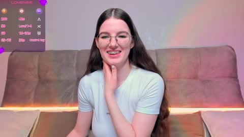Snapshot of ariellateska chatting on 03.07.25 Ariella online show from 03.07.25