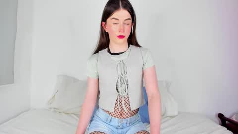 Ariel Mishel online show from 10.31.25