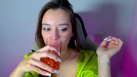 Ariel online show from 09.27.25