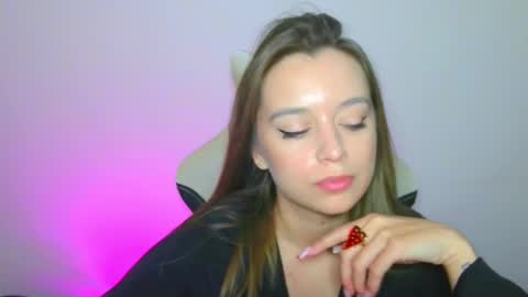 Ariel online show from 10.08.25