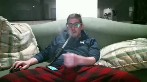 Snapshot of arielsinho chatting on 12.16.24 Anon online show from 12.16.24