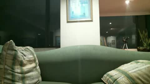 Snapshot of arielsinho chatting on 01.09.25 Anon online show from 01.09.25