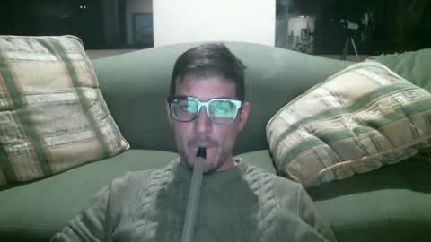 Snapshot of arielsinho chatting on 02.22.25 Anon online show from 02.22.25