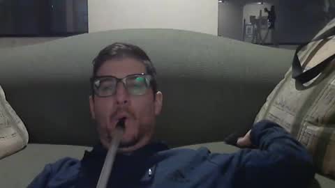 Snapshot of arielsinho chatting on 03.07.25 Anon online show from 03.07.25