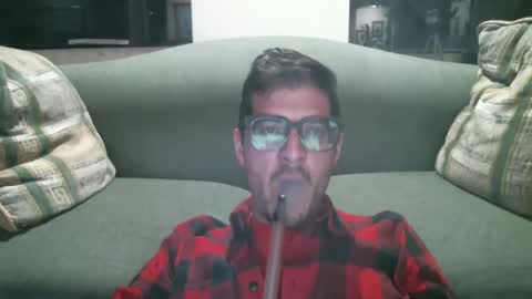 Snapshot of arielsinho chatting on 10.05.25 Anon online show from 10.05.25