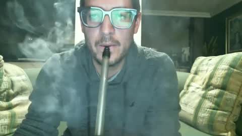 Snapshot of arielsinho chatting on 10.08.25 Anon online show from 10.08.25