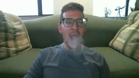 Snapshot of arielsinho chatting on 10.22.25 Anon online show from 10.22.25