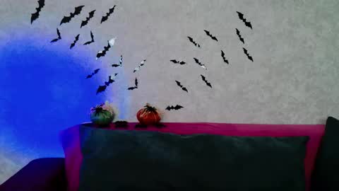 Snapshot of arielstonks_lovee chatting on 10.29.25 arielstonks_lovee online show from 10.29.25