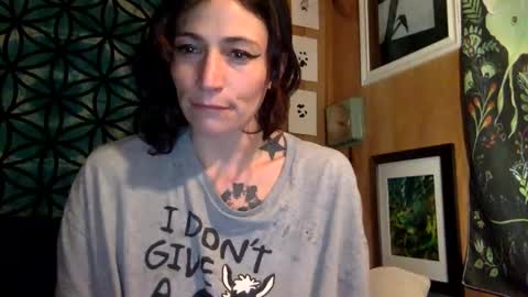 ariel  colin when hes here online show from 12.04.24