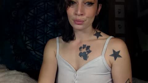 ariel  colin when hes here online show from 12.11.24