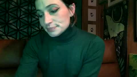 ariel  colin when hes here online show from 12.18.24