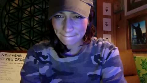 ariel  colin when hes here online show from 01.04.25