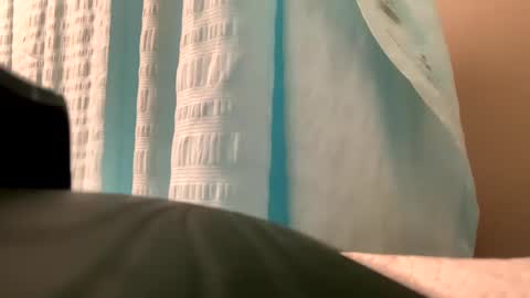 ariel  colin when hes here online show from 01.08.25