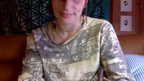 ariel  colin when hes here online show from 03.12.25