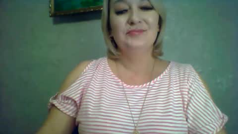 ArielXLoveresss online show from 11.13.25