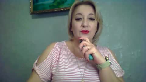 ArielXLoveresss online show from 11.17.25