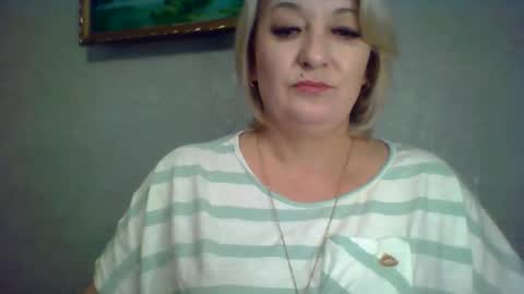 ArielXLoveresss online show from 11.20.25