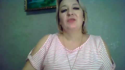 ArielXLoveresss online show from 11.22.25