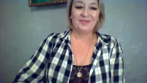 ArielXLoveresss online show from 11.25.25