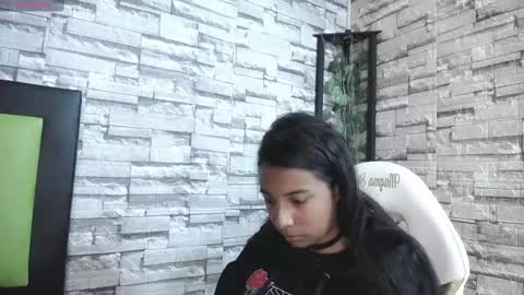 Snapshot of arietta_ chatting on 02.24.25 ARIETTA online show from 02.24.25