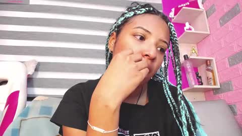  ARIETTA  online show from 12.19.25