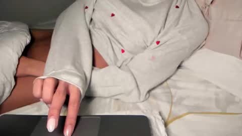 Aria online show from 02.15.26