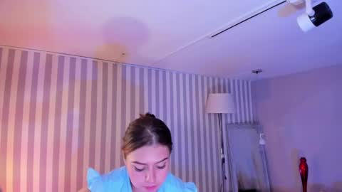  Arianna  online show from 12.21.24