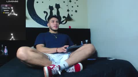 Snapshot of ariies13 chatting on 02.16.26 Ariies13 online show from 02.16.26