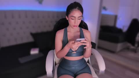 Snapshot of arikohler chatting on 12.26.24 AriKohler online show from 12.26.24